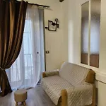 Mansarde & Maison 1706 Orta Pensjonat Borgomanero