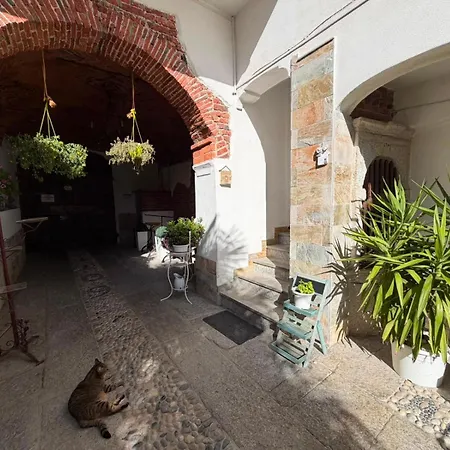 Mansarde & Maison 1706 Orta