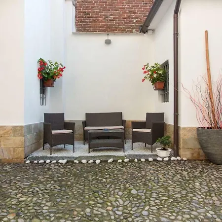 Mansarde & Maison 1706 Orta