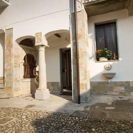 Mansarde&suite Maison 1706 Orta 3*