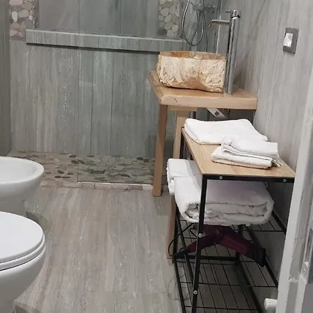 Mansarde & Maison 1706 Orta