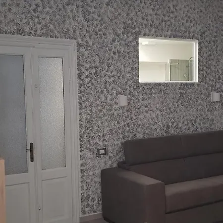 Mansarde & Maison 1706 Orta Borgomanero