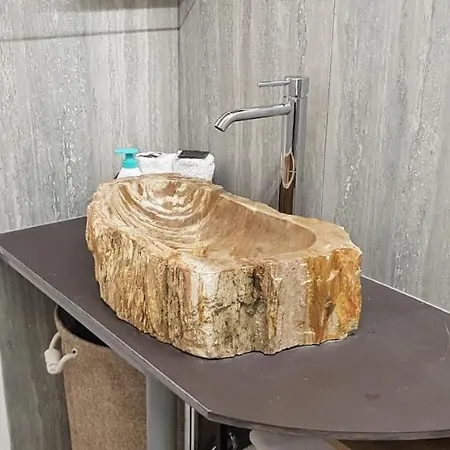 Gasthof Mansarde & Maison 1706 Orta 3*