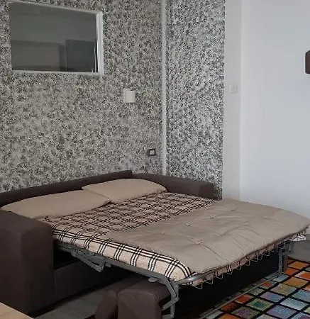 Mansarde & Maison 1706 Orta 3* Borgomanero