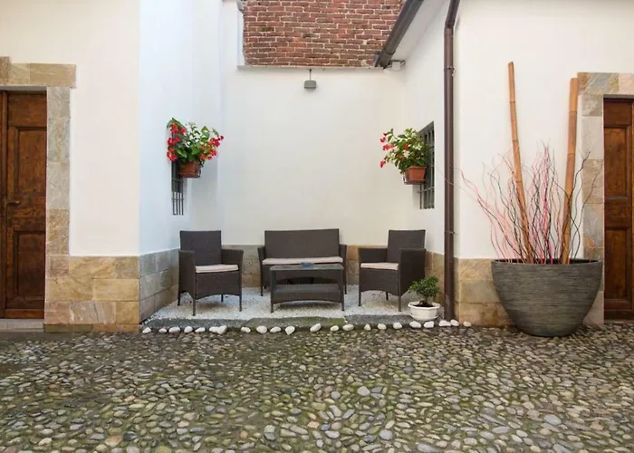 Mansarde & Maison 1706 Orta