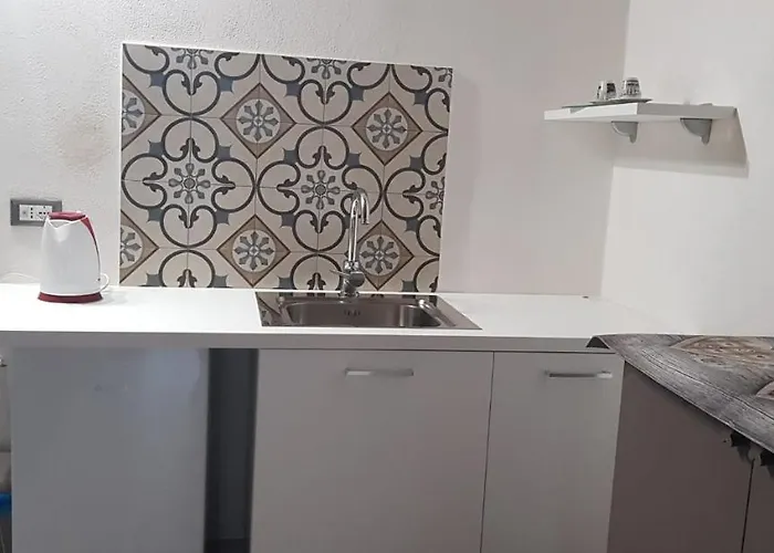 Mansarde & Maison 1706 Orta Pensjonat Borgomanero