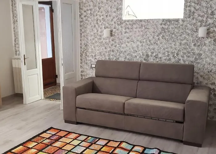 Mansarde&suite Maison 1706 Orta Maison d'hôtes Borgomanero